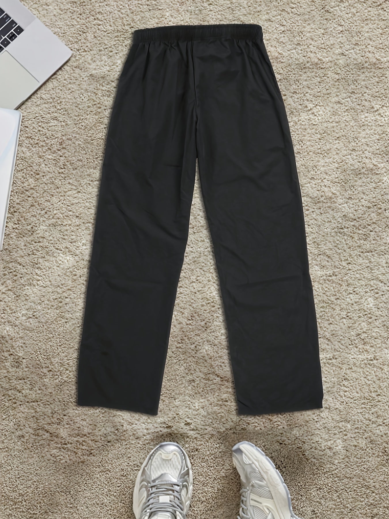 Joggers athlétiques légers pour hommes - Vert vibrant à rayures blanches, imprimé "JEUNE", coupe ample, taille à cordon de serrage, parfait pour la salle de sport, les vêtements décontractés ou le cadeau pour la famille et les amis, pantalon