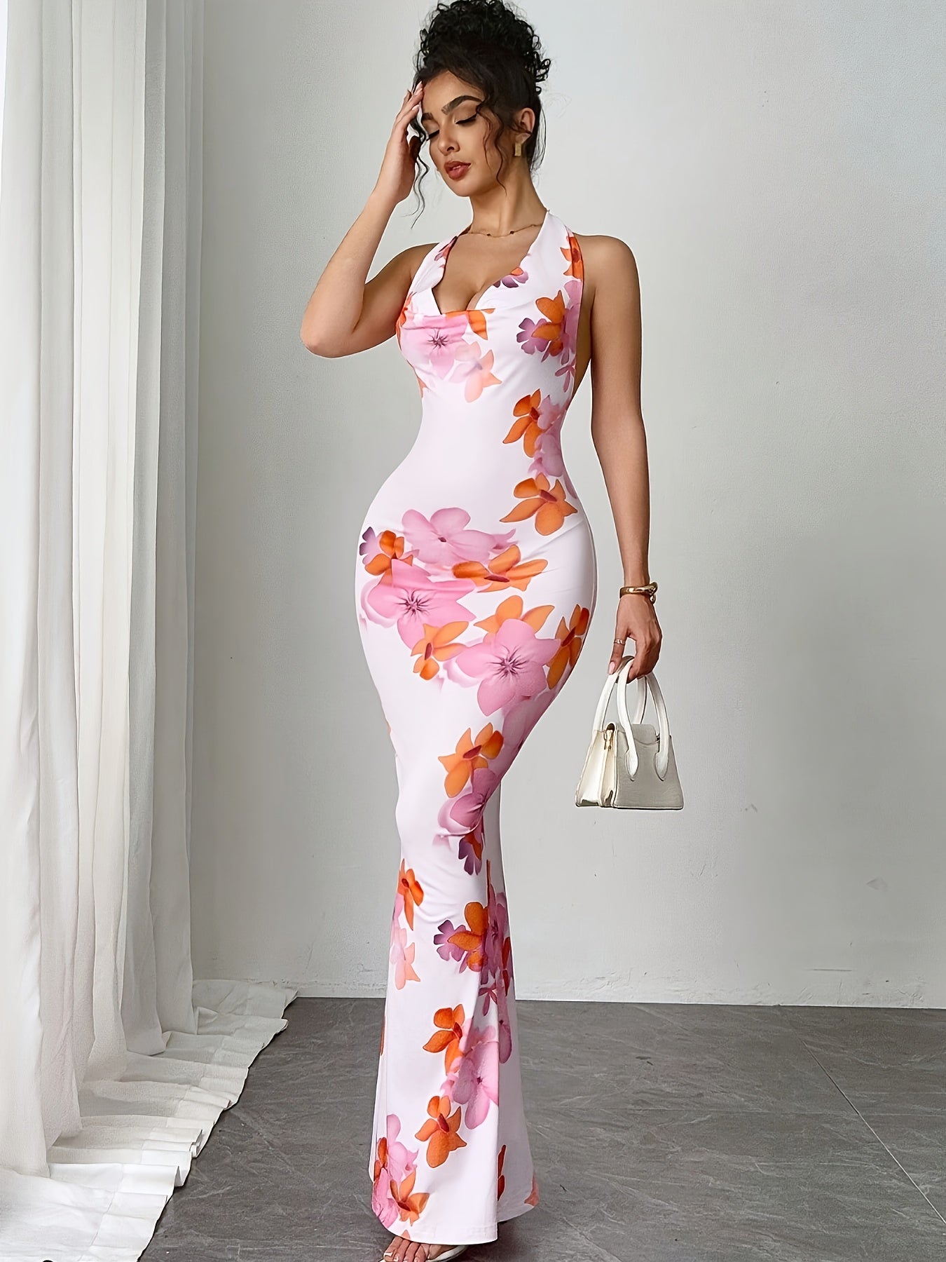 Lencensa - Robe Maxi Sirène Dos Nu Motif Floral