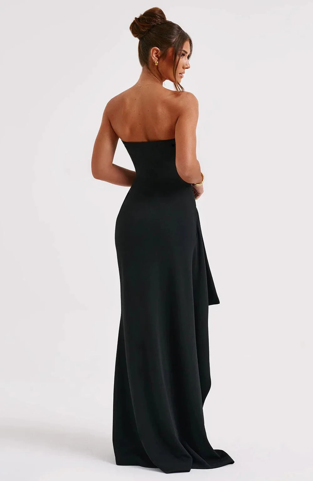 Robe de Soirée Élégante Lencensa - Dos Nu Volants Fente Maxi 2025