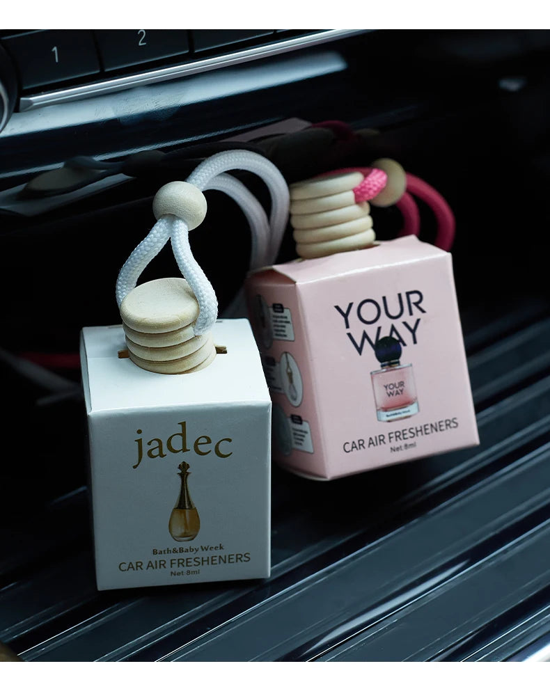 Parfum Parfum de voiture, un parfum de voiture utilisé pour les accessoires d'intérieur de voiture, un désodorisant de voiture à long terme, garde charmante et fraîche