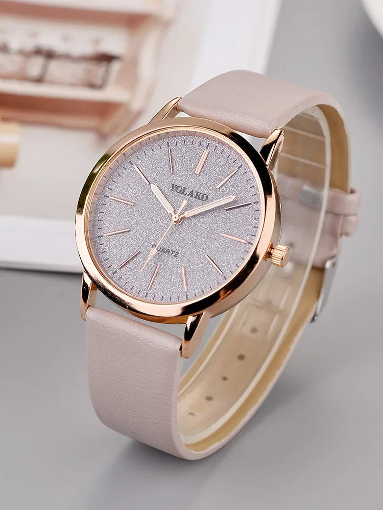Femmes montres marque de luxe mode dames Montre Reloj Mujer Montre en cuir femmes Femme montres à Quartz Montre Femme