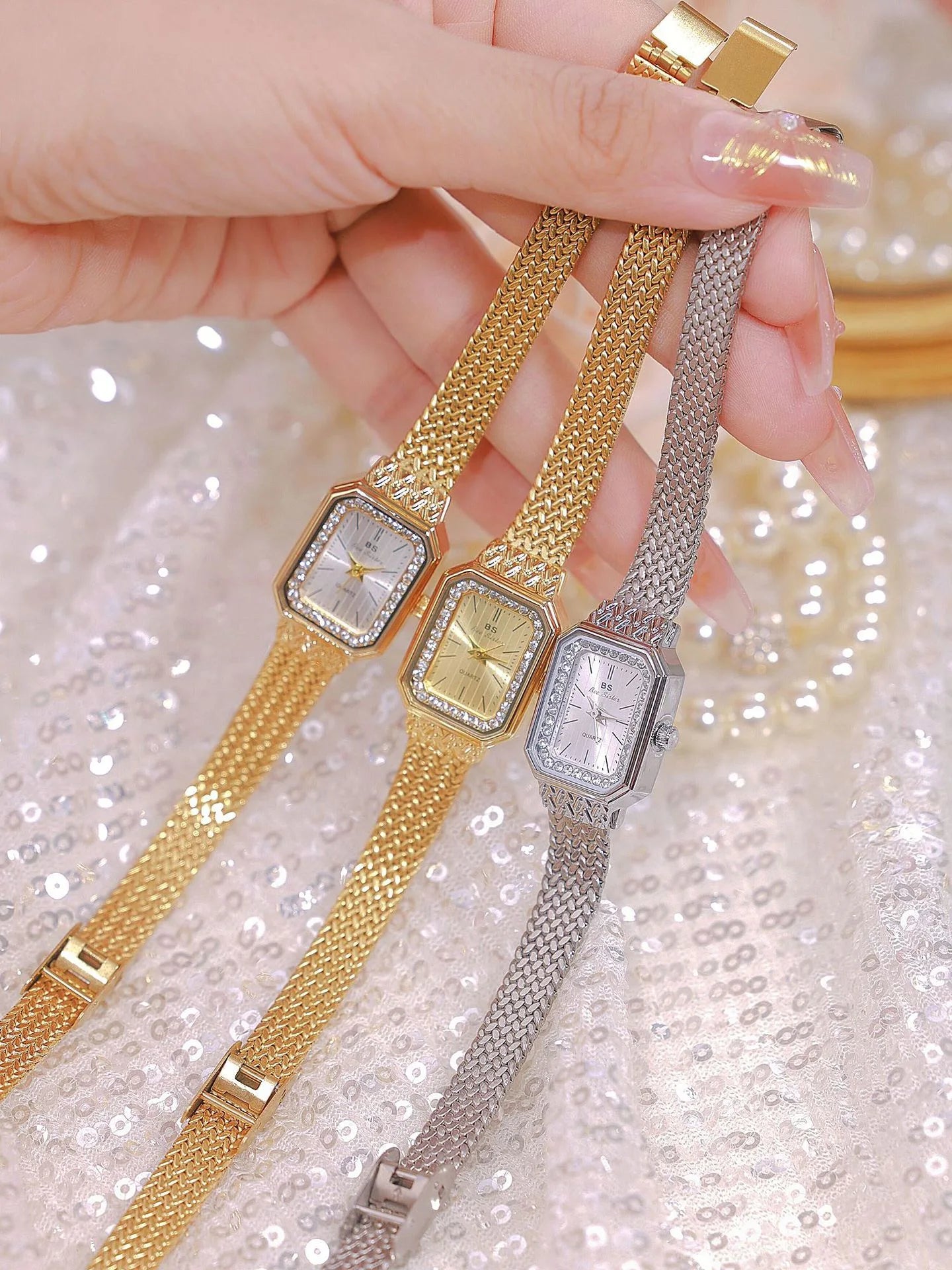 Luxury Fashionable Ladies Quartz Wristwatches Casual Montre Femme Women's Buck  Ladies Watches