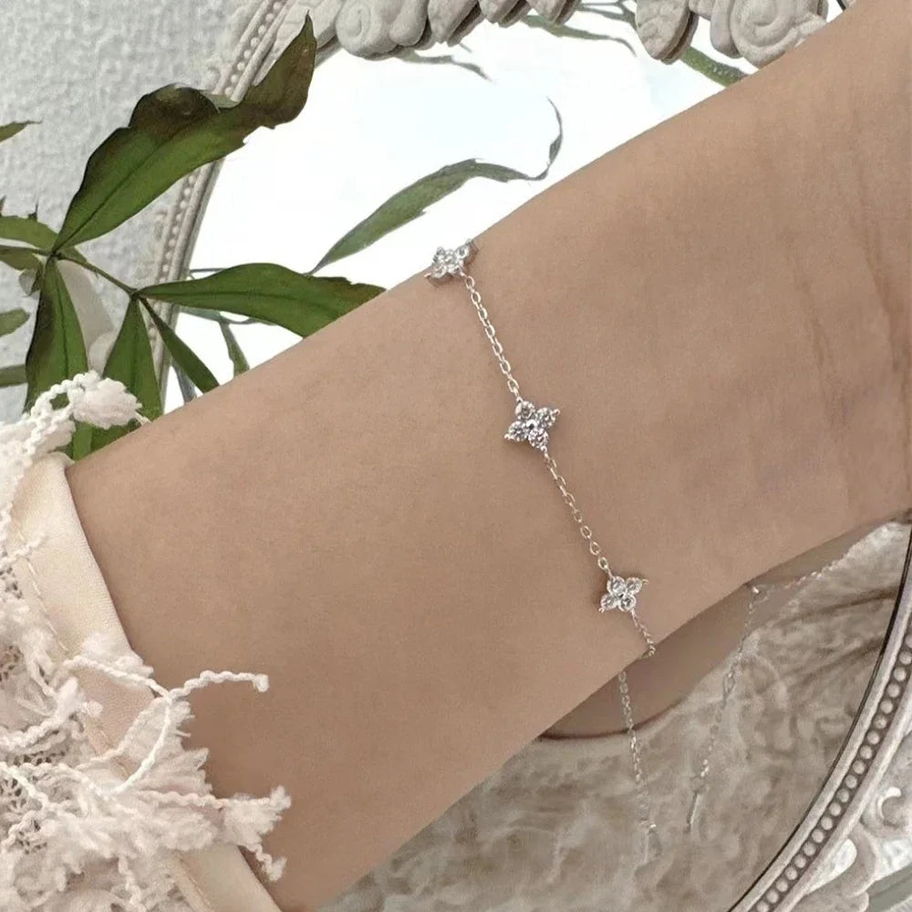Colliers en acier inoxydable et Zircon pour femmes, plaqué or 18 carats, chaîne à quatre feuilles d'herbe, bijoux de luxe, cadeau, nouvelle collection