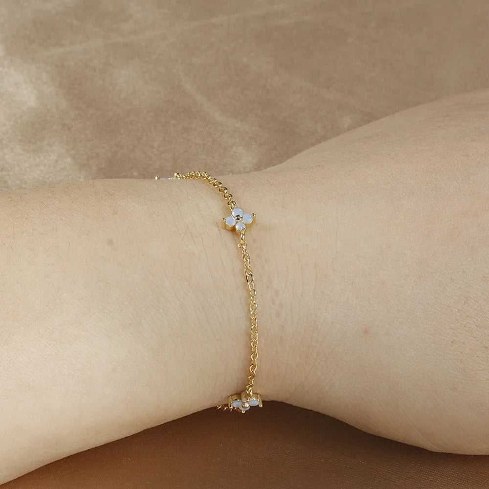 Colliers en acier inoxydable et Zircon pour femmes, plaqué or 18 carats, chaîne à quatre feuilles d'herbe, bijoux de luxe, cadeau, nouvelle collection