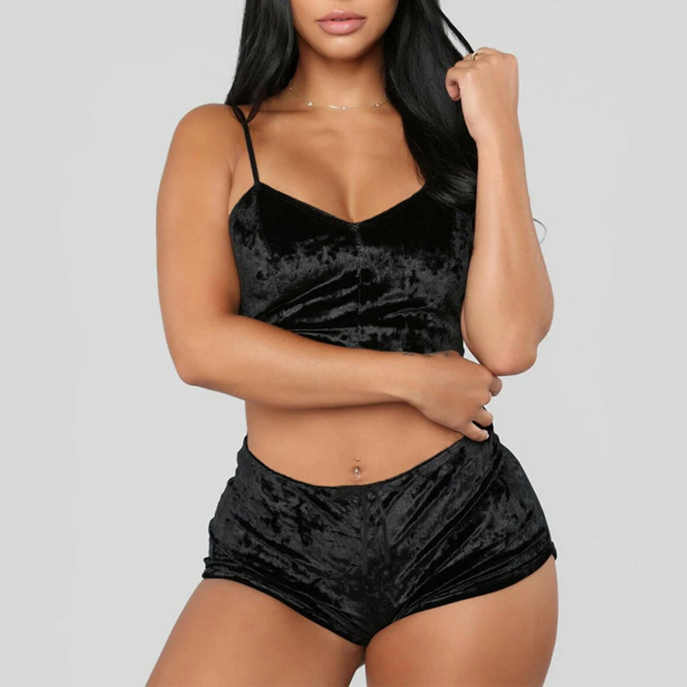 Sous-vêtements confortables en velours et Polyester pour femmes, camisole + short, ensemble pyjama, vêtements de maison, haut sans manches et short