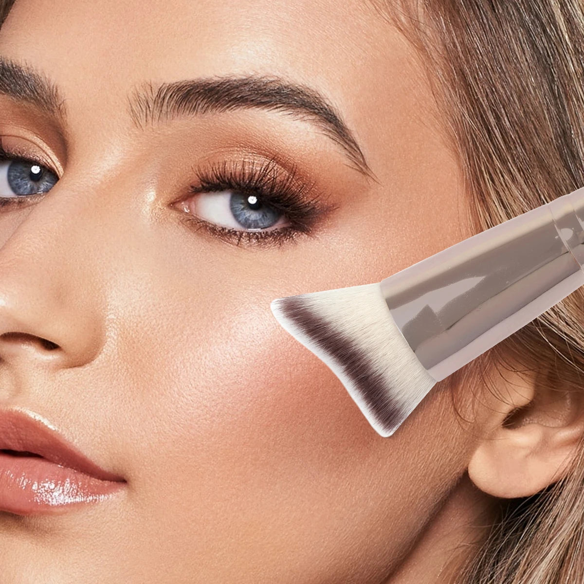 MAANGE-Pinceau de maquillage pour le visage, blush contour premium, parfait pour les joues, le front, la mâchoire, mélange antarctique, contour profond - Lencensa 