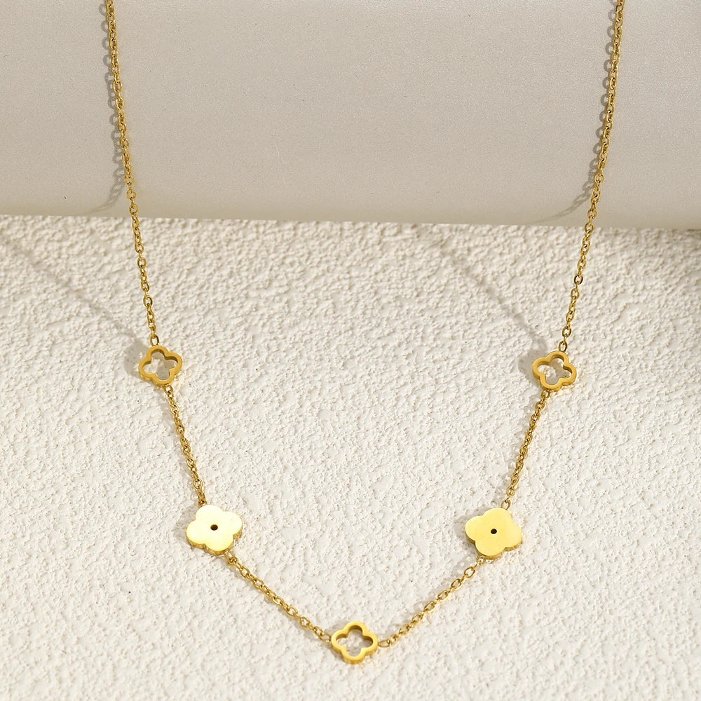 Collier trèfle à quatre feuilles en acier inoxydable pour femmes, Design creux porte-bonheur, chaîne de clavicule Simple à la mode, bijoux cadeaux