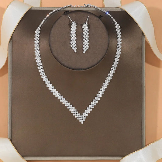 Ensemble Bijoux Mariée Cristal - Collier V et Boucles d'Oreilles