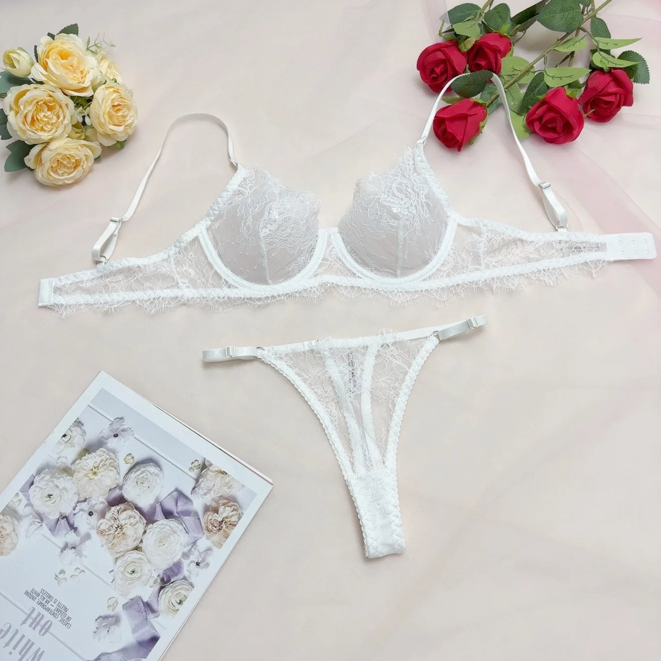 Ensemble Lingerie Blanc - Soutien-Gorge Push-Up et String Dentelle - Lencensa 