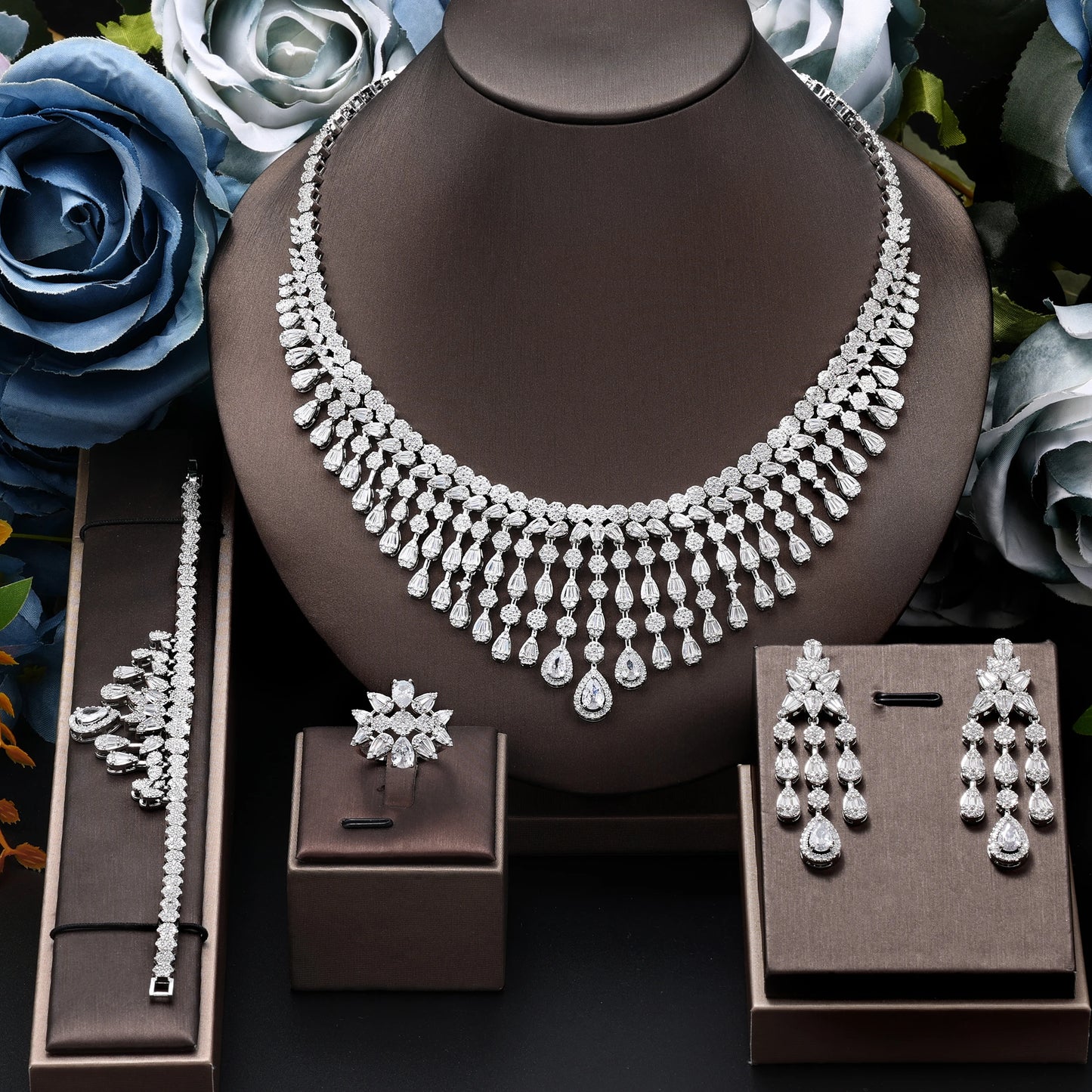 Ensemble de bijoux de mariée de luxe avec zircon cubique contre-indiqué, 4 pièces, vente chaude, Dubaï, 2024