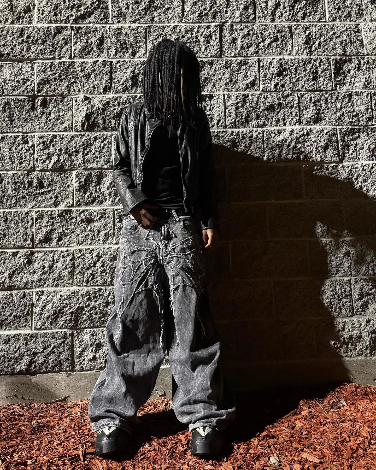 Lencensa - Jean Y2K Phantom Premium | Streetwear Gothique Brodé de Qualité Supérieure