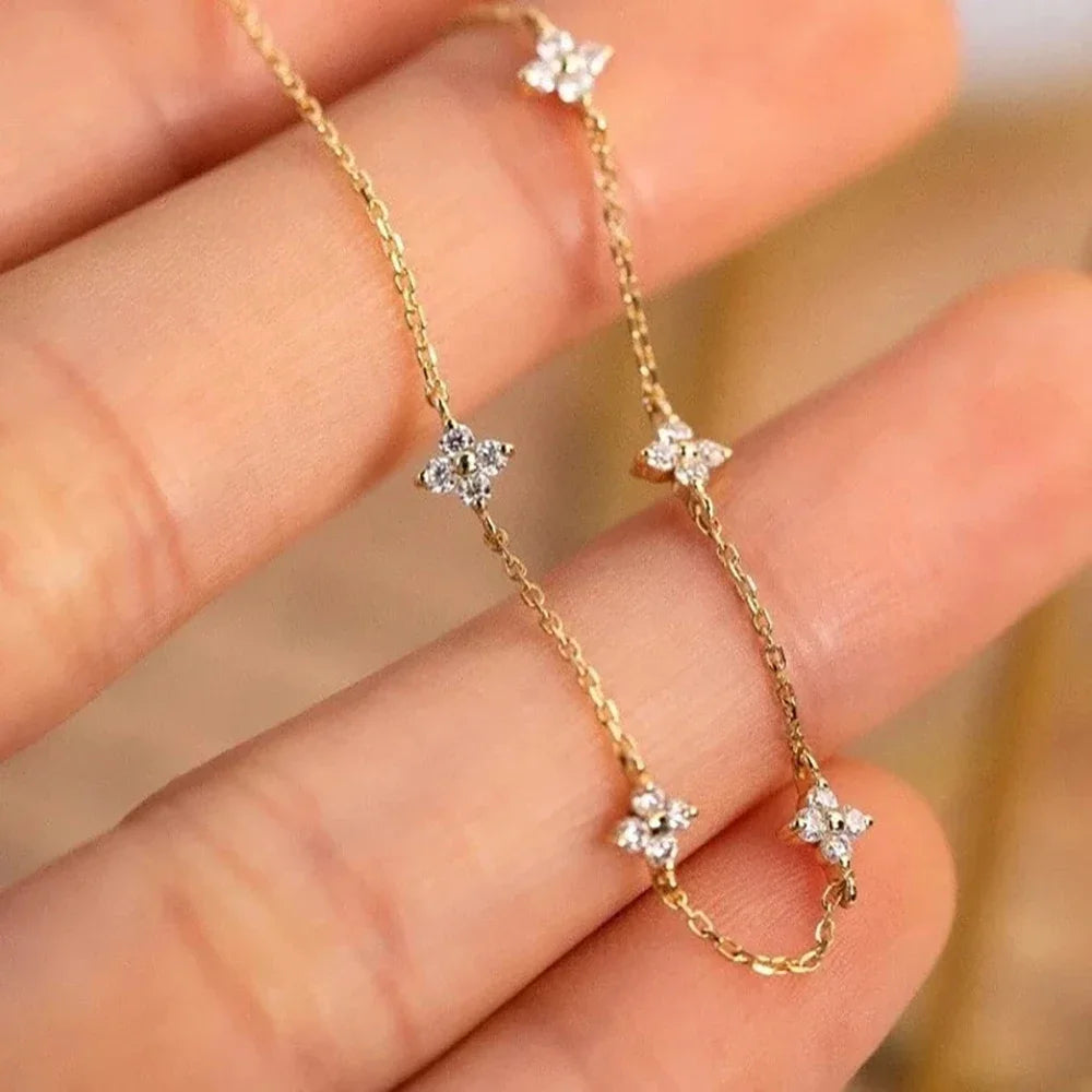 Colliers en acier inoxydable et Zircon pour femmes, plaqué or 18 carats, chaîne à quatre feuilles d'herbe, bijoux de luxe, cadeau, nouvelle collection