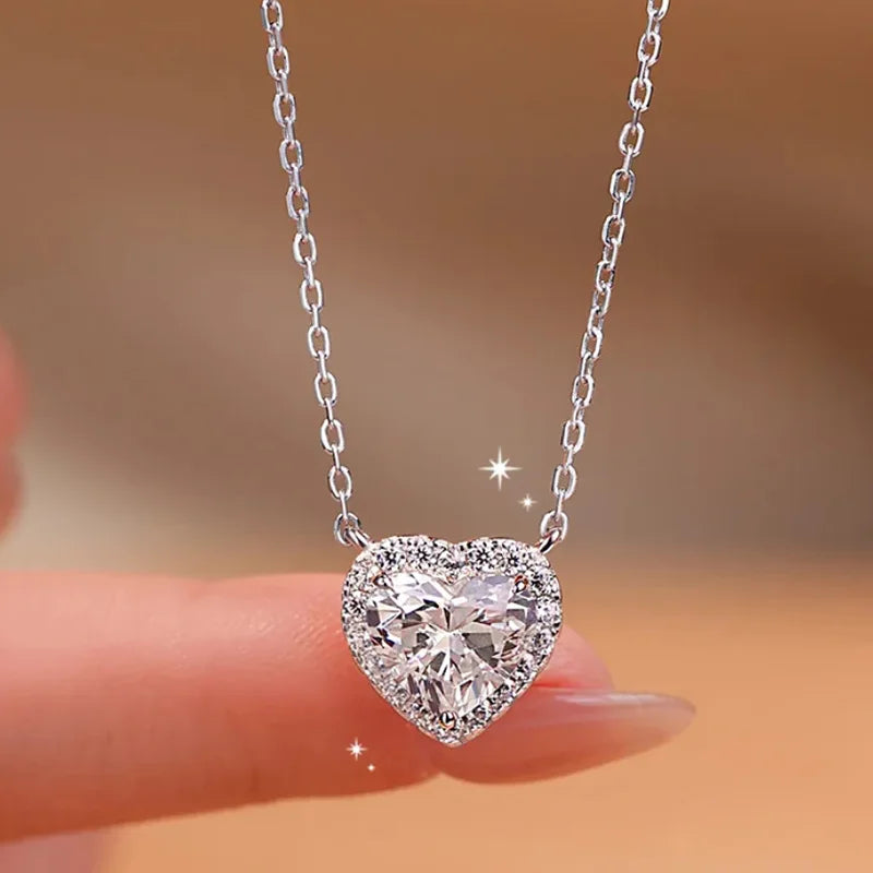 Collier Couronne Moissanite VVS1 - Argent Sterling 925 Certifié