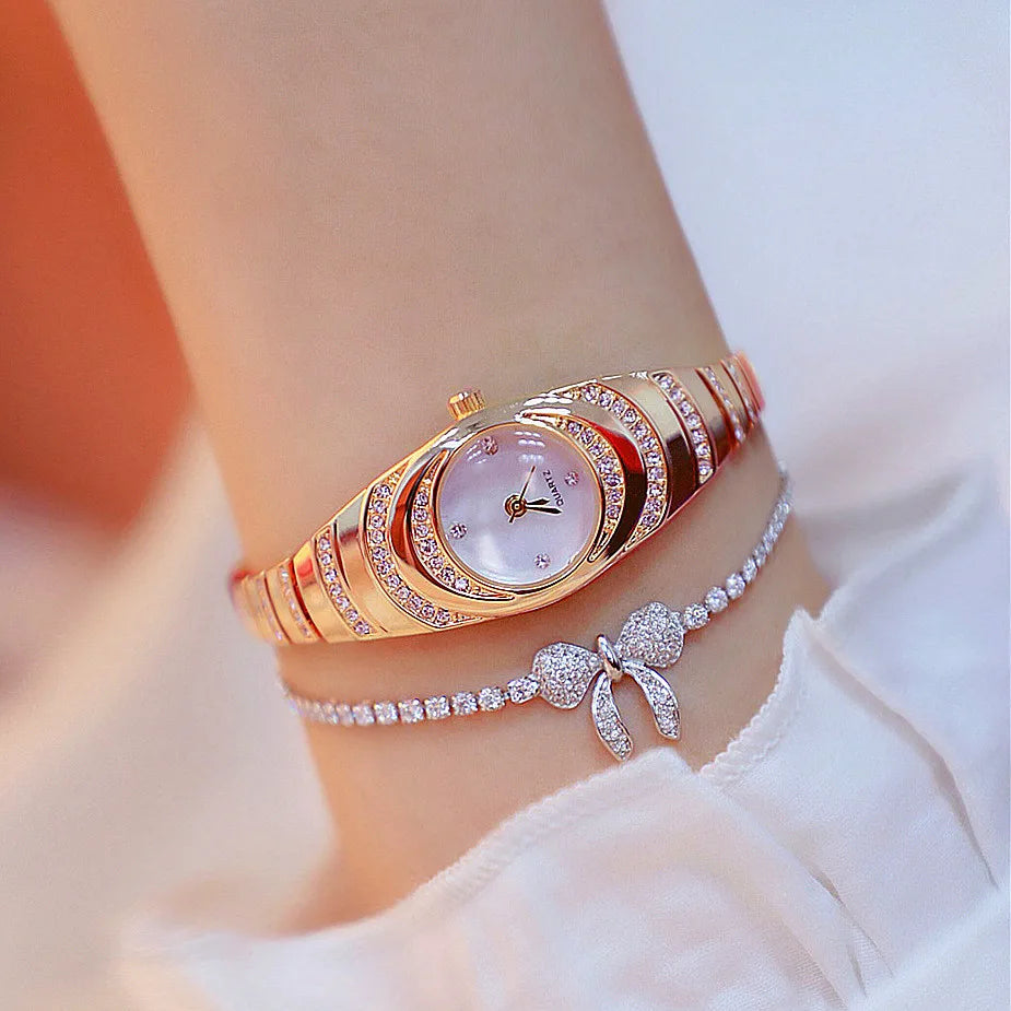 Dames montres à Quartz robe Montre femmes cristal diamant montres or argent horloge femmes Montre Femme