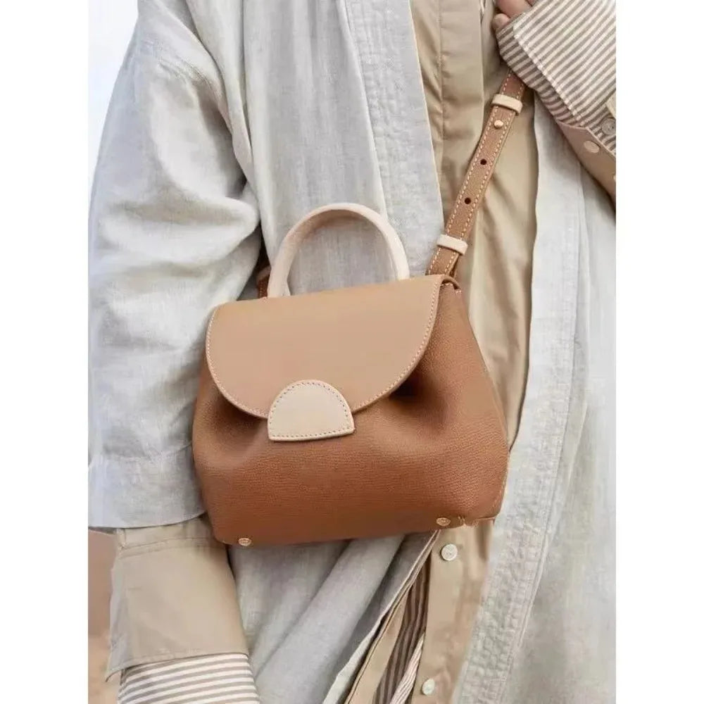 25Sac à bandoulière design en cuir pour femmes, sac à bandoulière, sac à main à motif en cuir verni, sac de transport - Lencensa 