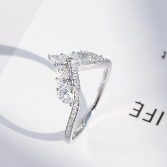 Bague Fiançailles V Or Blanc 18K - Marquise Zircone Empilable