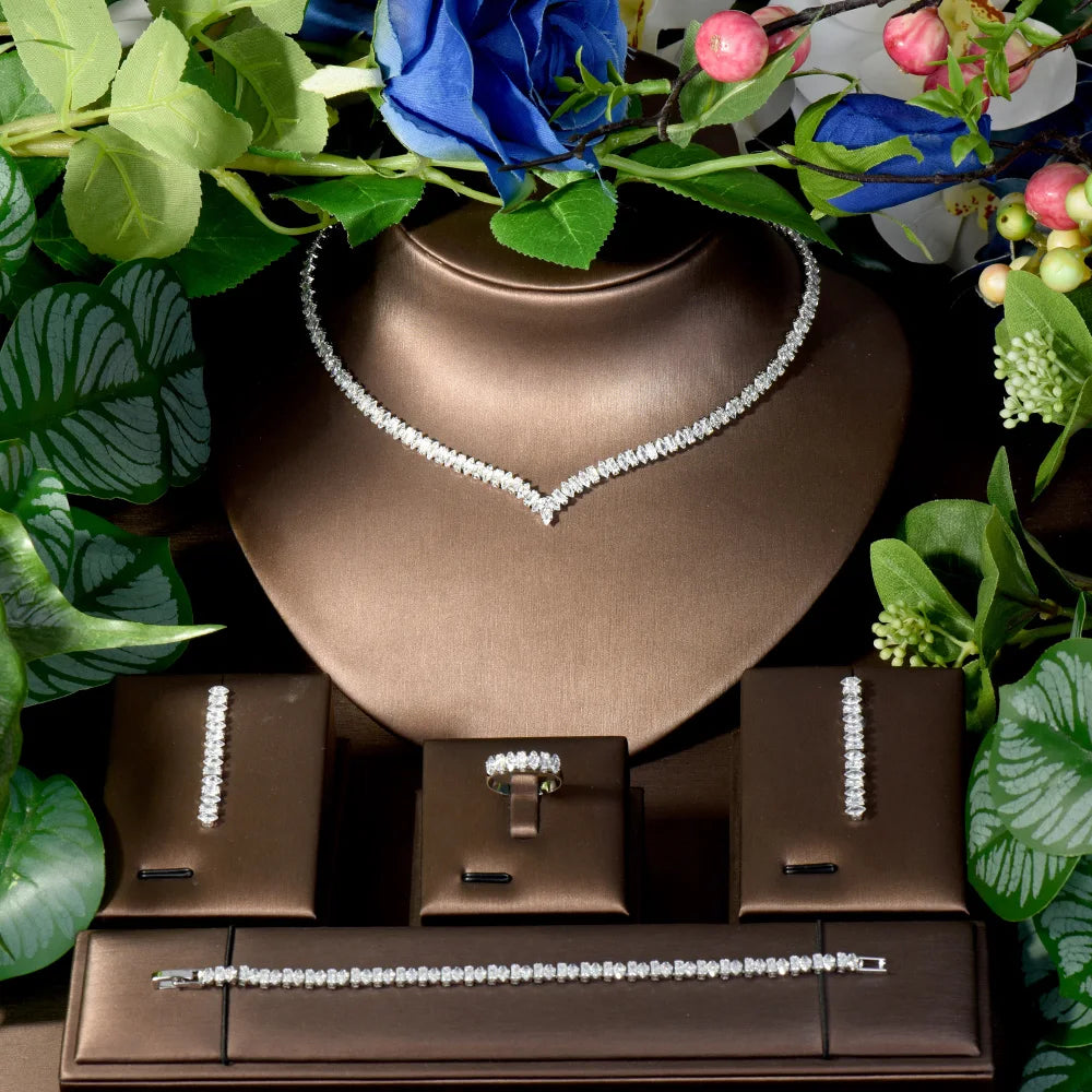 Ensemble Bijoux Luxe 4 Pièces - Collier et Boucles d'Oreilles Zircone