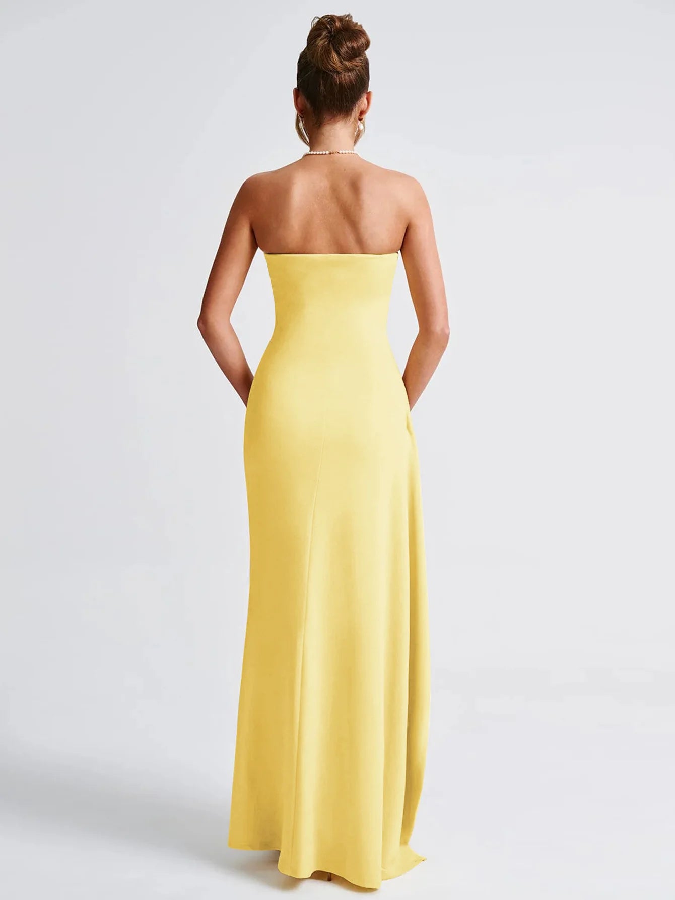 Robe de Soirée Élégante Lencensa - Dos Nu Volants Fente Maxi 2025