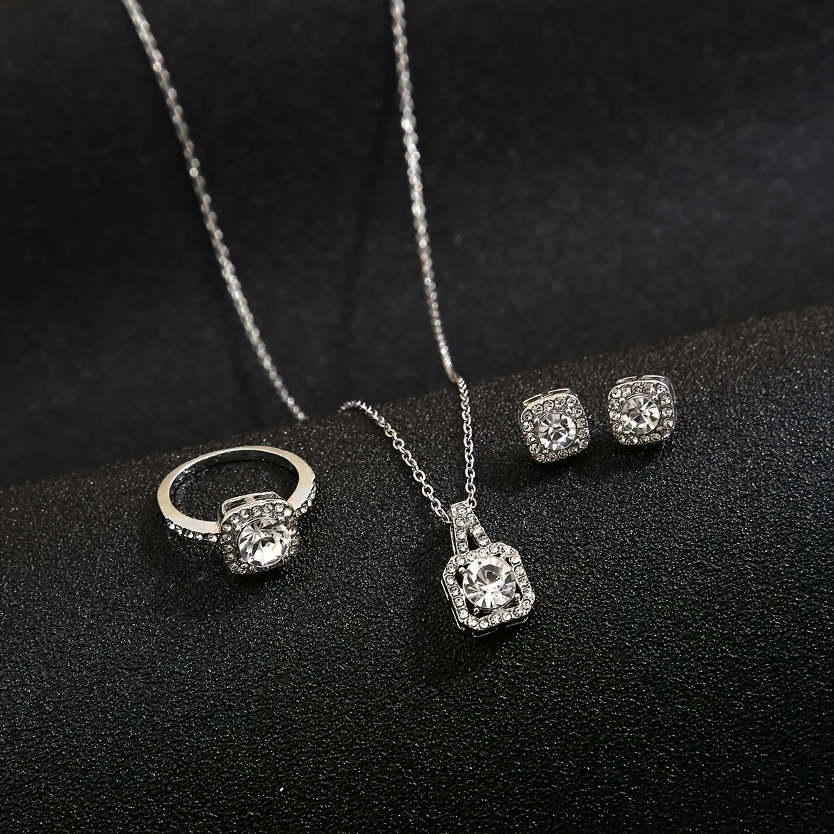 Collier et boucles d'oreilles en Zircon carré pour femmes, bijoux de luxe, de fiançailles, de mariage, brillants, cadeaux de fête, 3 pièces/ensemble