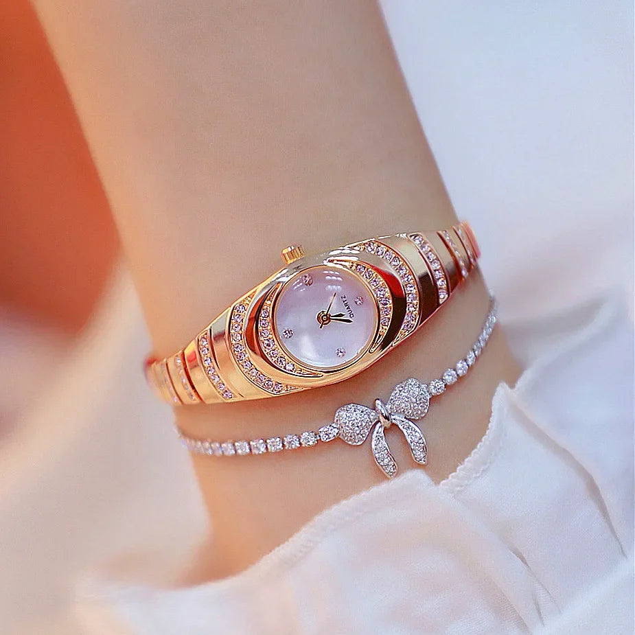 Dames montres à Quartz robe Montre femmes cristal diamant montres or argent horloge femmes Montre Femme