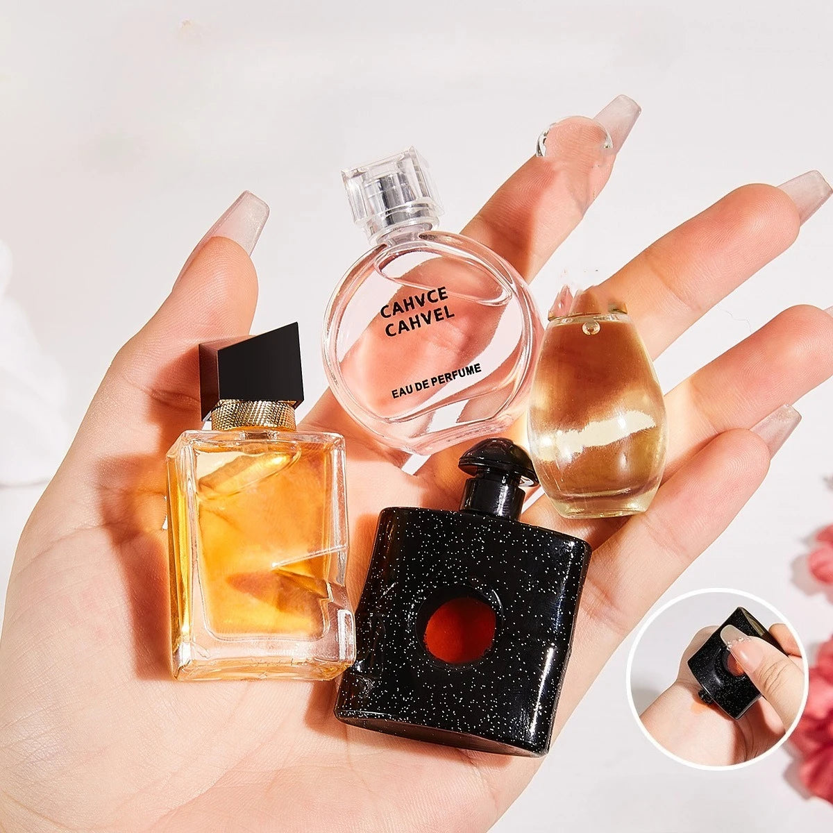 Coffret 8 Mini Parfums Femme - Fragrances Boisées Florales Portables - Lencensa 