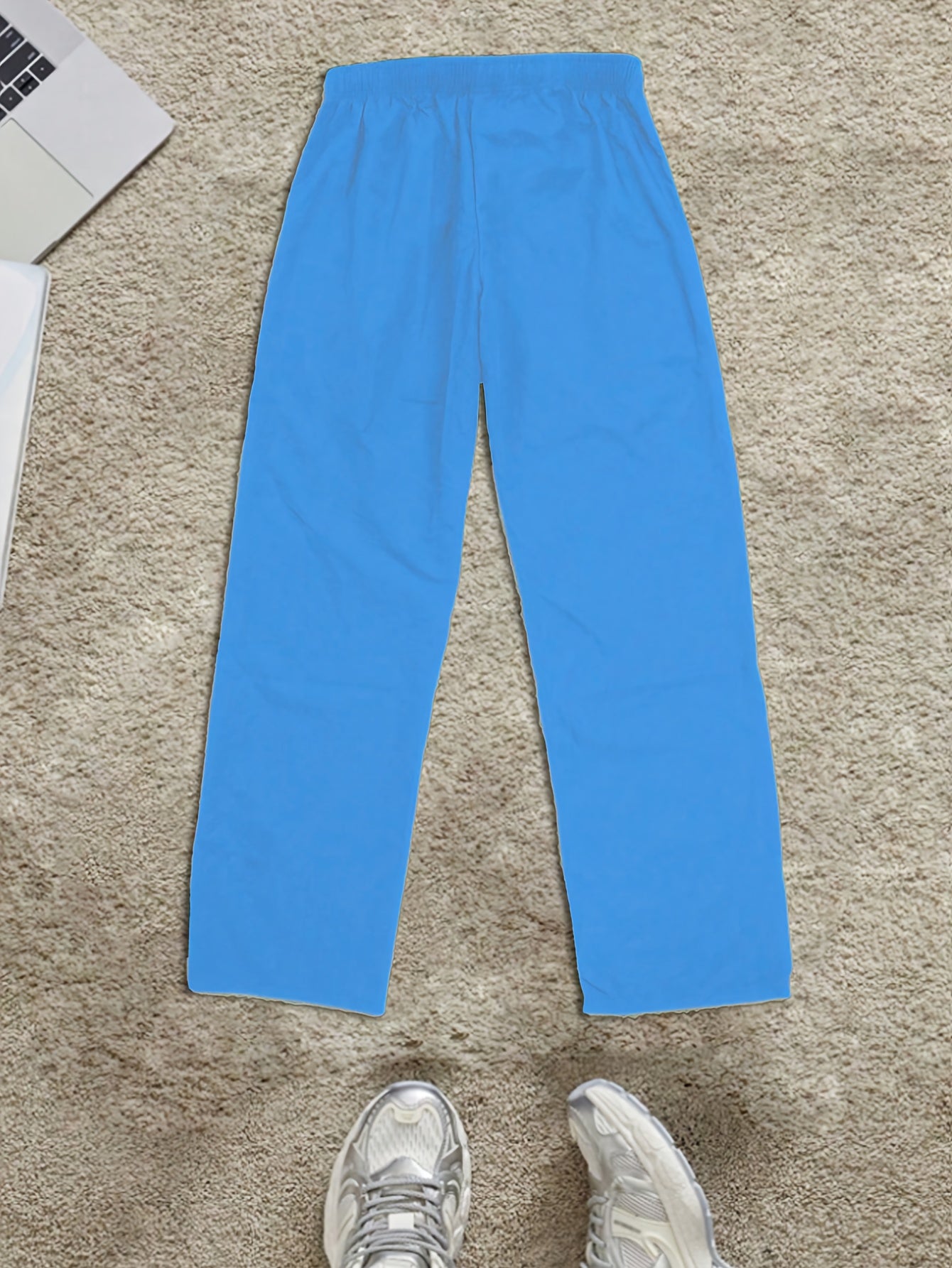 Joggers athlétiques légers pour hommes - Vert vibrant à rayures blanches, imprimé "JEUNE", coupe ample, taille à cordon de serrage, parfait pour la salle de sport, les vêtements décontractés ou le cadeau pour la famille et les amis, pantalon